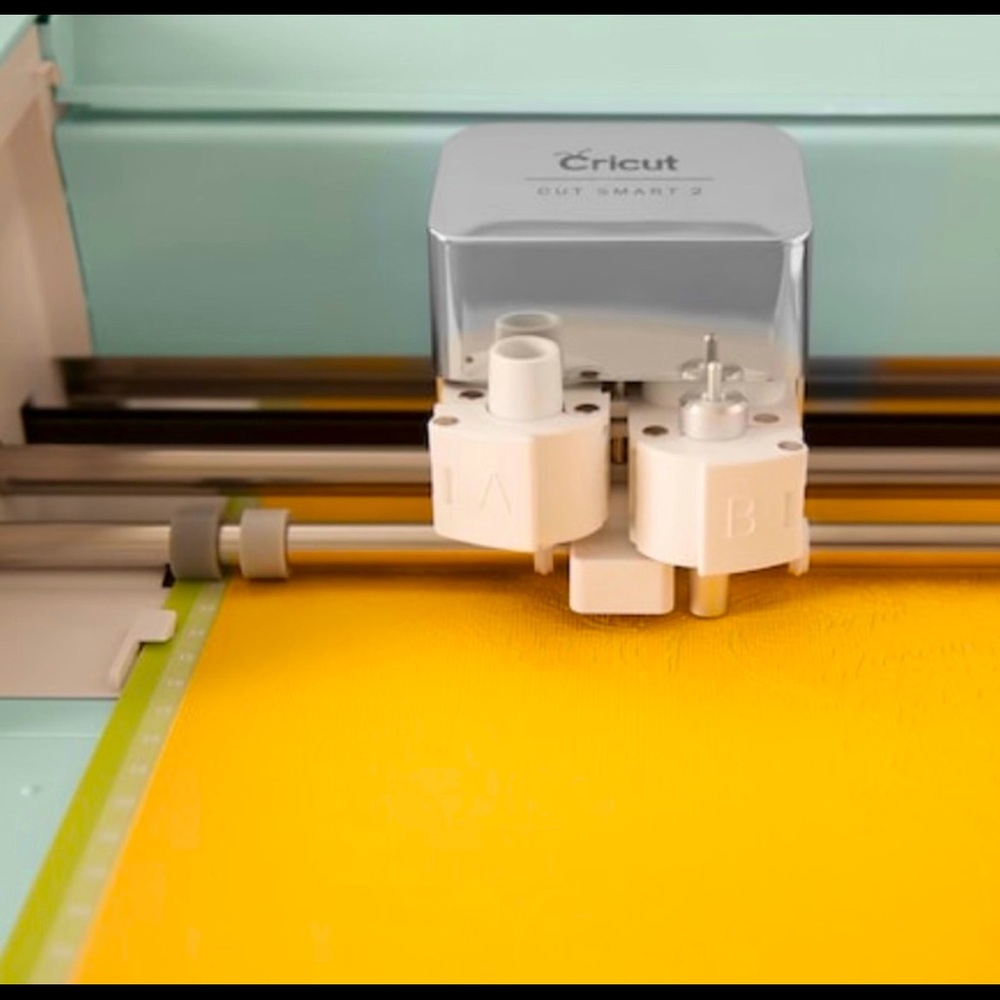 Cricut Explore Air 2